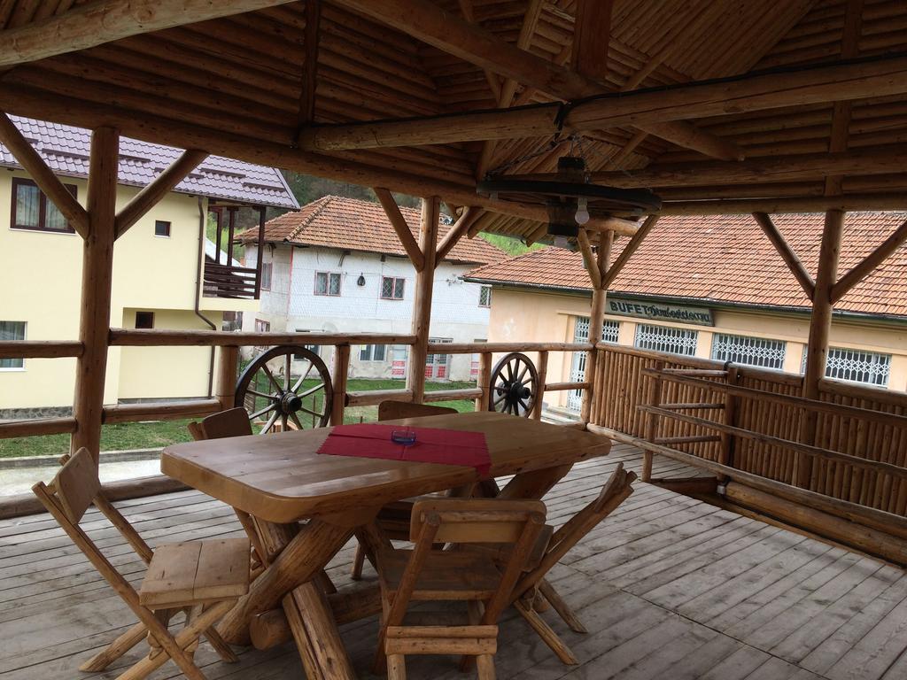 Casa Andu Otel Dîmbovicioara Dış mekan fotoğraf